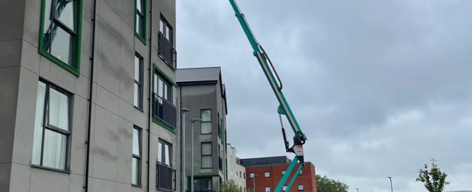 Cherry picker hire Bristol